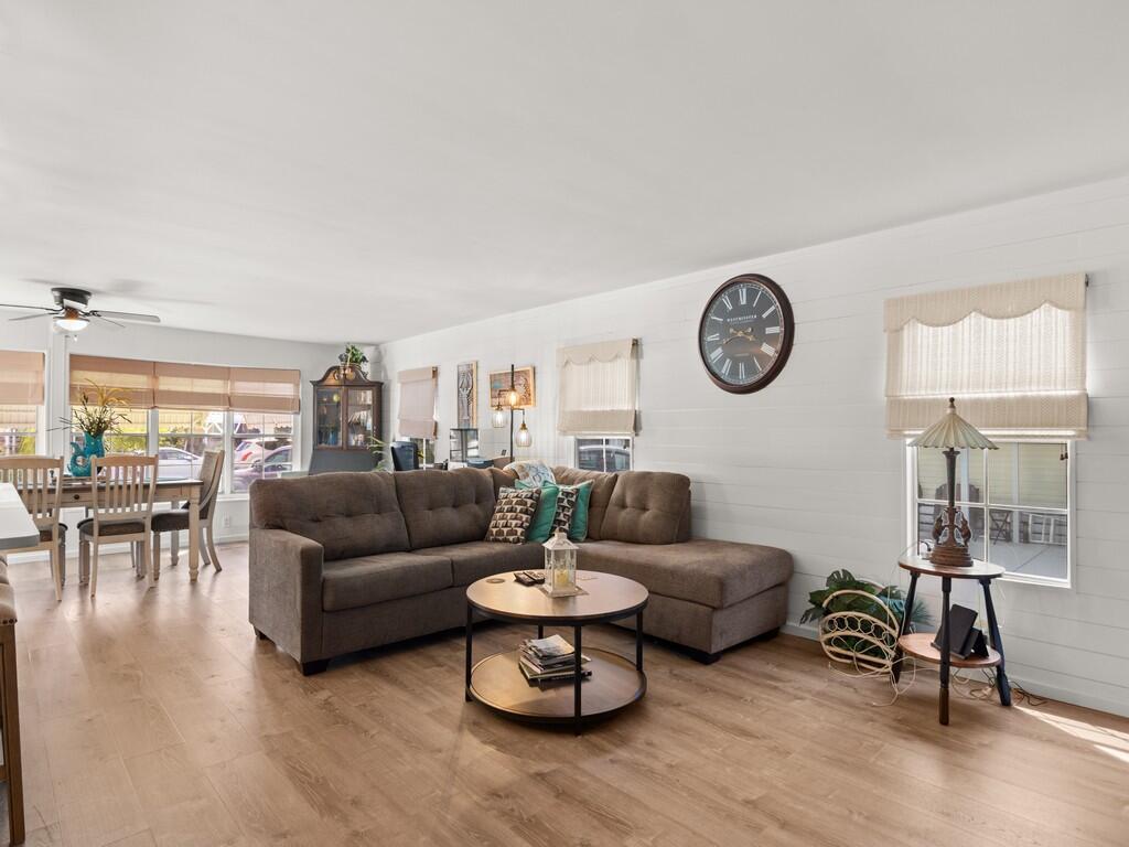 Spanish Lakes Golf Villag - Residential