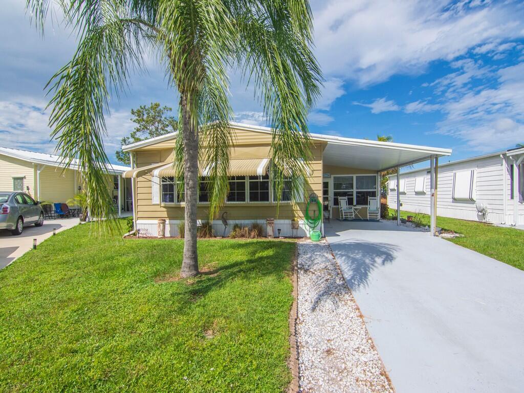 Spanish Lakes Golf Villag - Residential