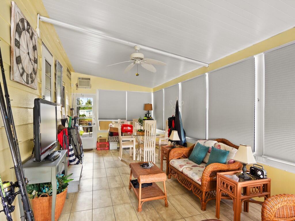 Spanish Lakes Golf Villag - Residential