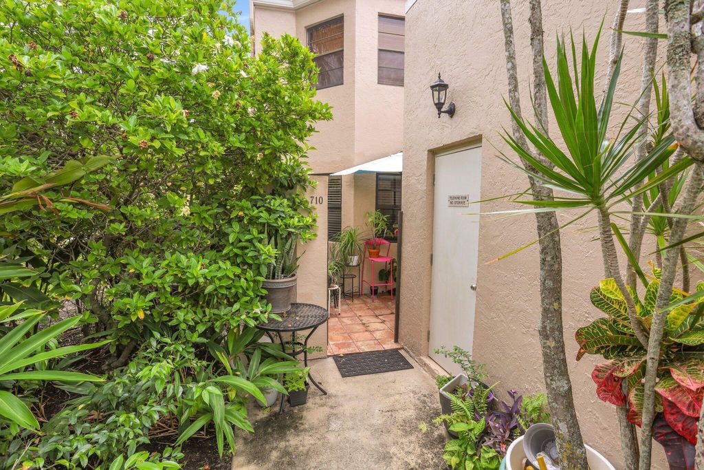 Photo of 6630 Villa Sonrisa Drive #710, Boca Raton, FL 33433 (MLS # R11105250)
