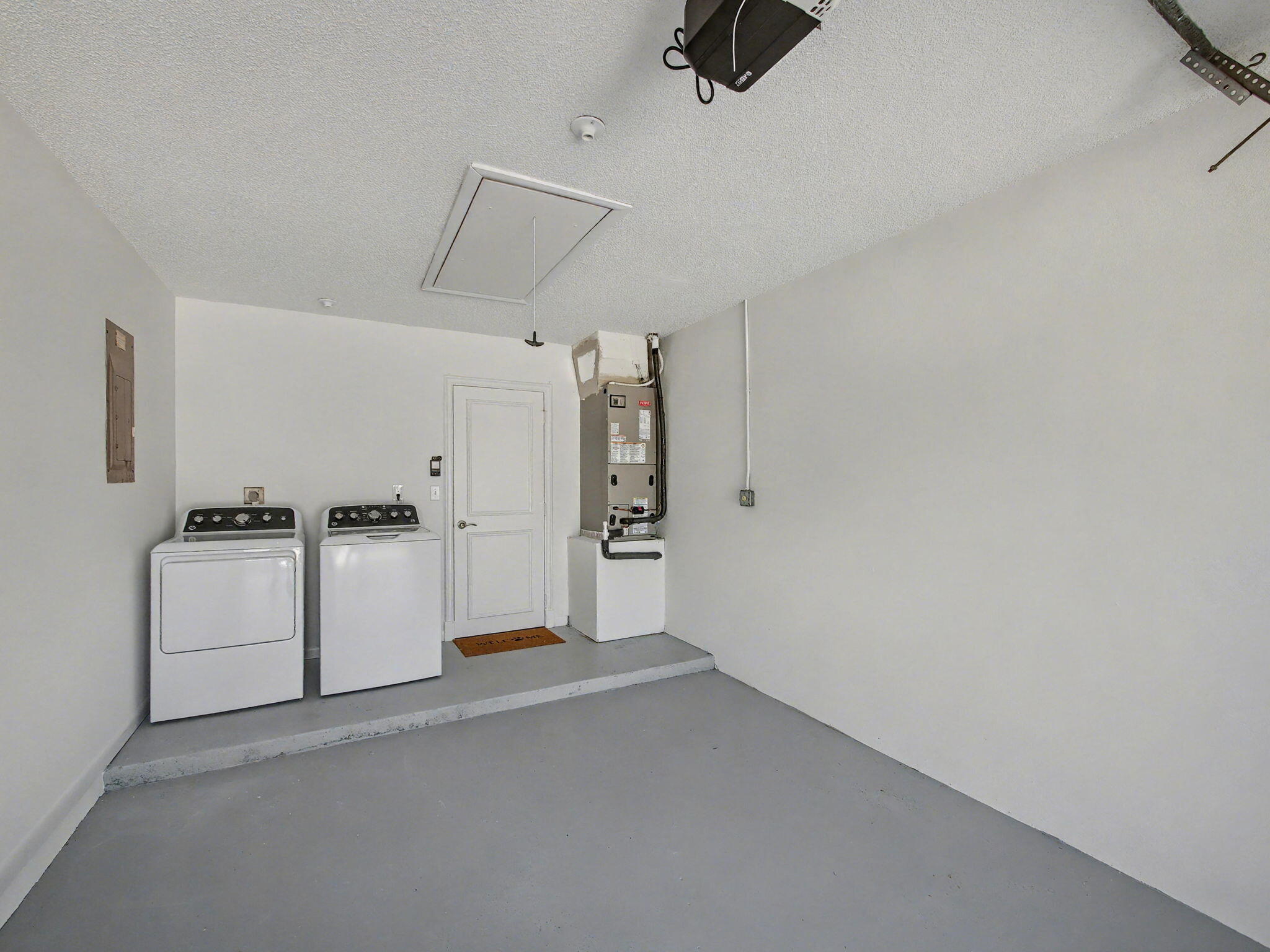 VILLAS AT SUNSET TRACE AT MARTIN DOWNS - Residential