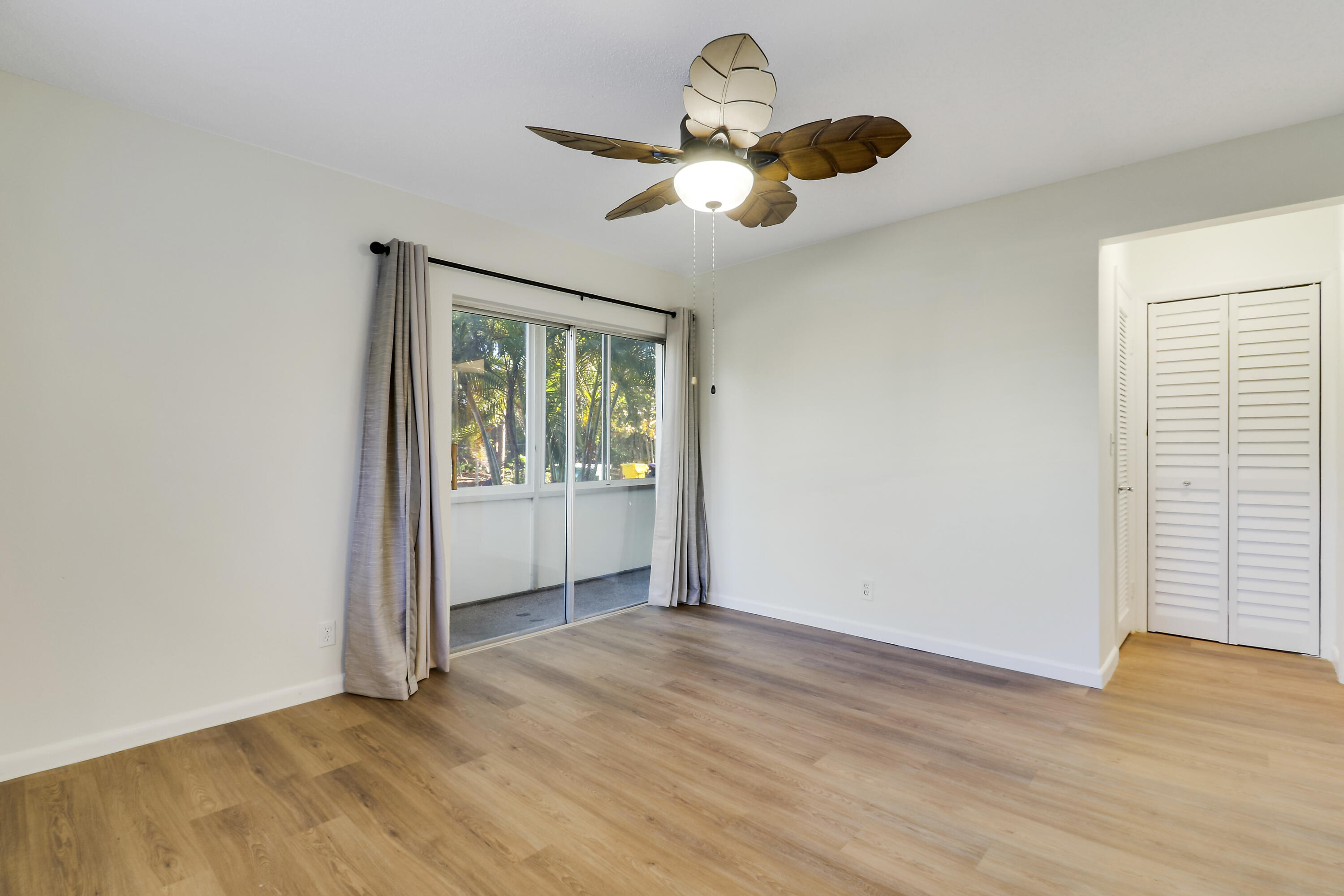 NORWICH CONDO - Residential