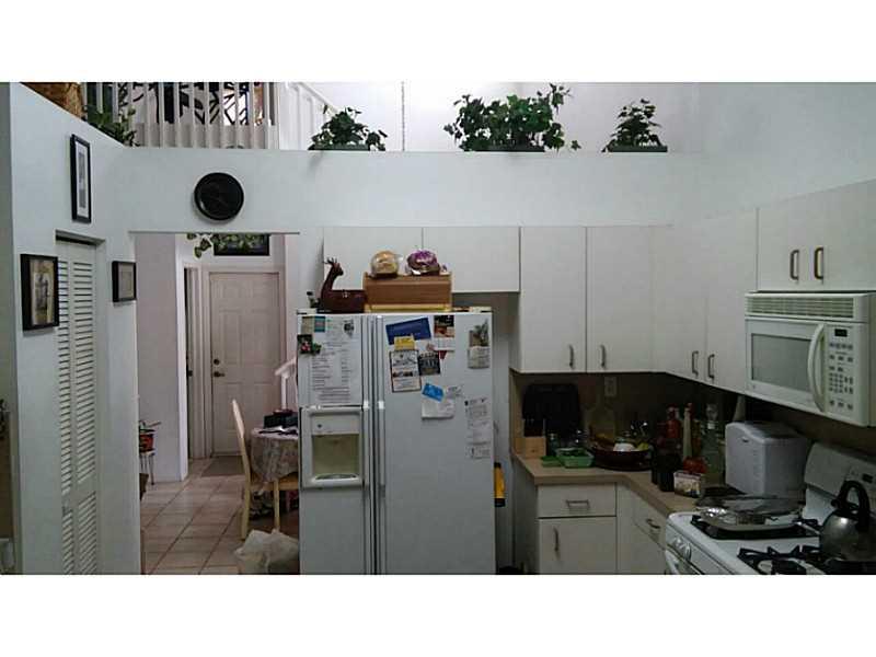 REPLAT OF COUNTRY LAKES - Residential