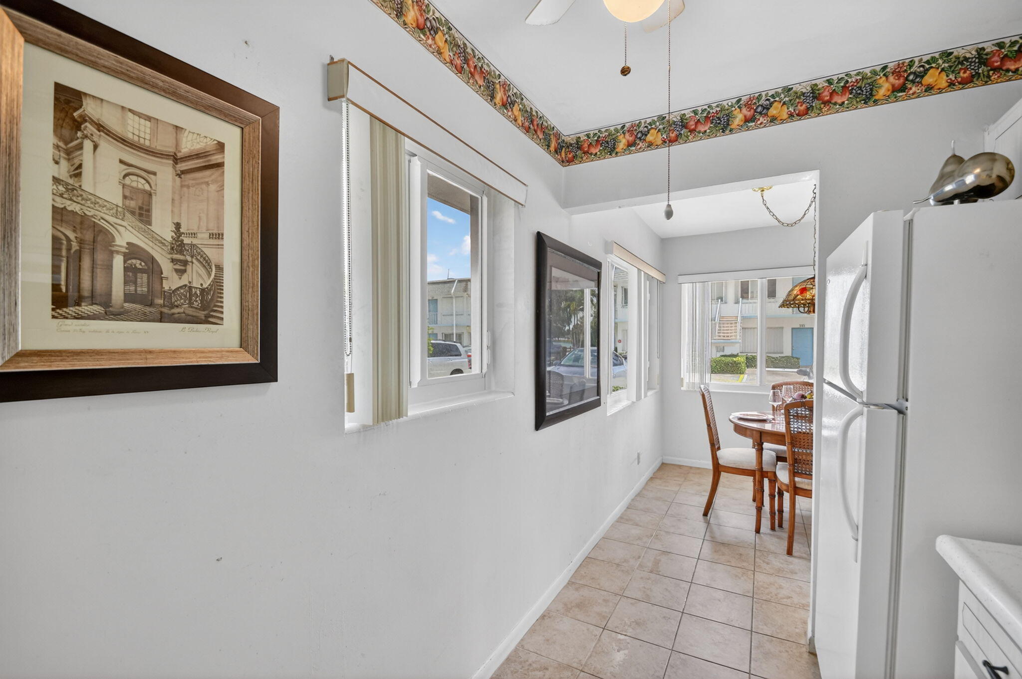 MURRY HILLS APT BLDG CONDO - Residential
