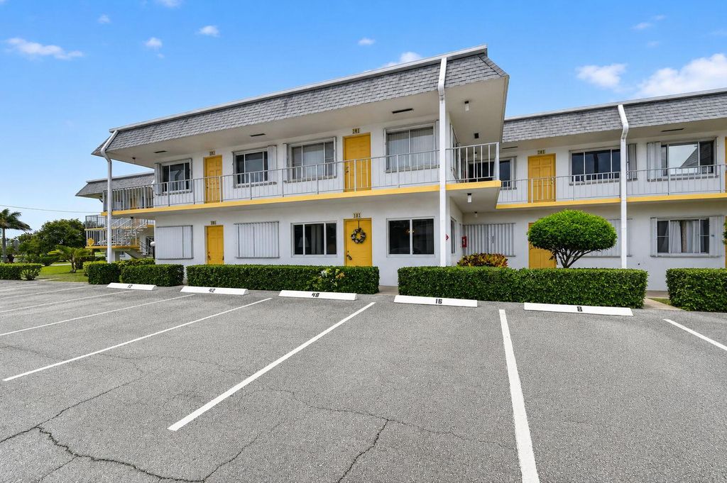 Photo of 3240 Lake Osborne Drive #Apt 104, Lake Worth Beach, FL 33461 (MLS # B26034023)