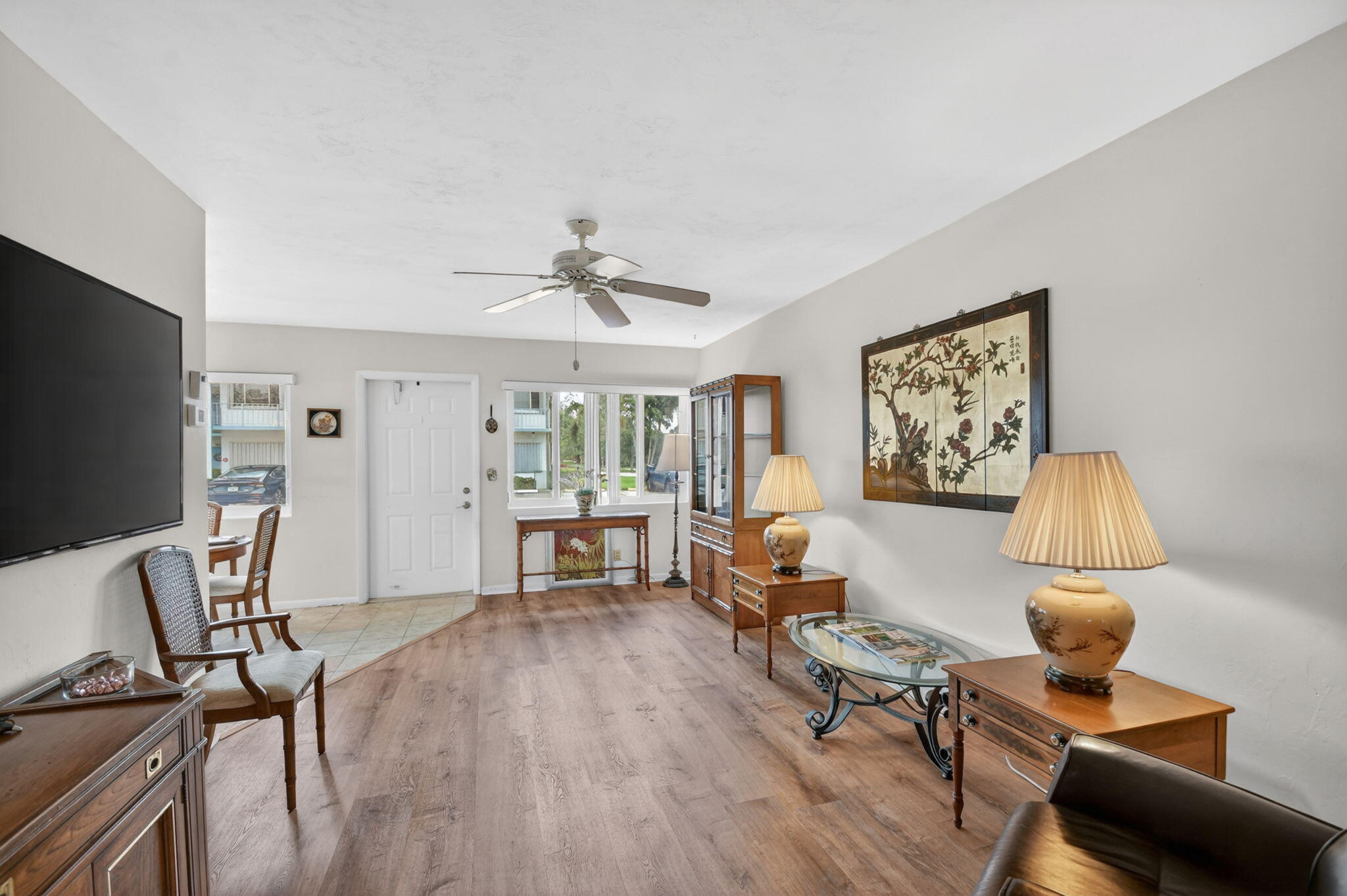 MURRY HILLS APT BLDG CONDO - Residential