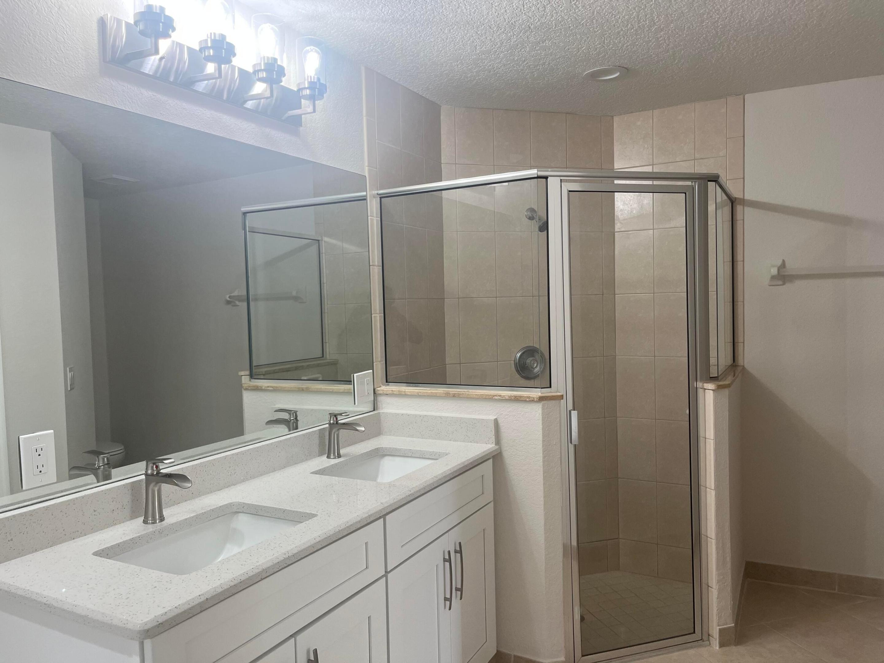 PORT ST LUCIE SECTION 17 - Residential Lease