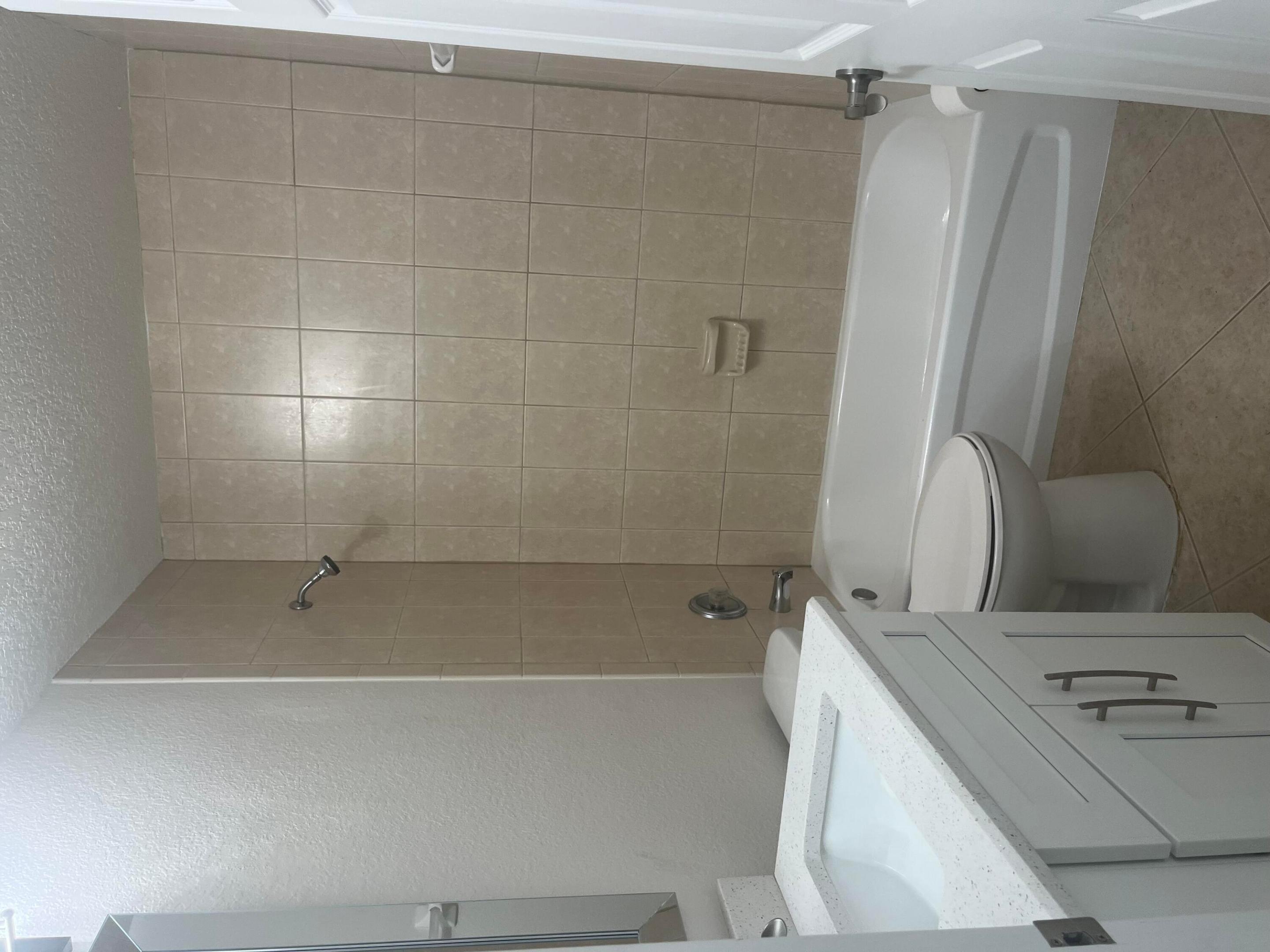 PORT ST LUCIE SECTION 17 - Residential Lease