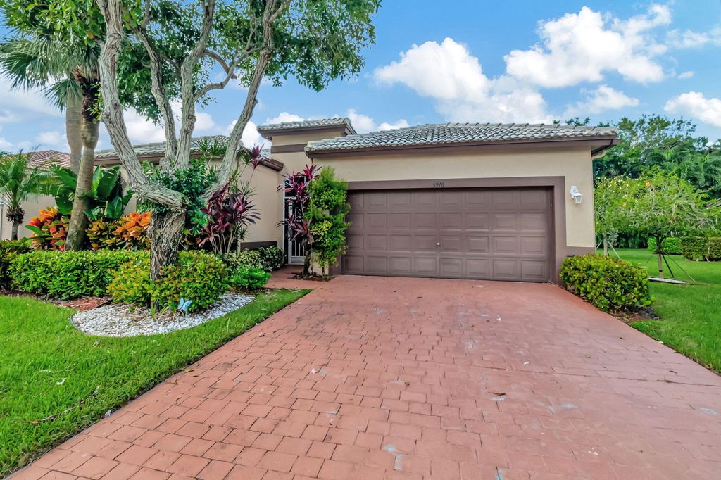 Photo of 5916 Seashell Terrace, Boynton Beach, FL 33437 (MLS # B26004401)