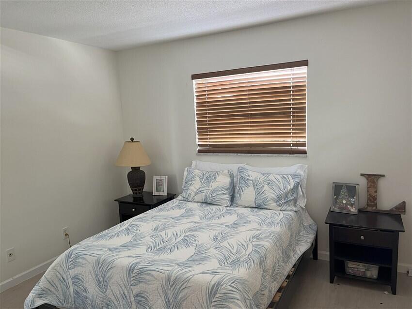 TOWNSITE APTS THREE CONDO - Residential Lease
