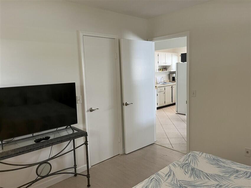 TOWNSITE APTS THREE CONDO - Residential Lease