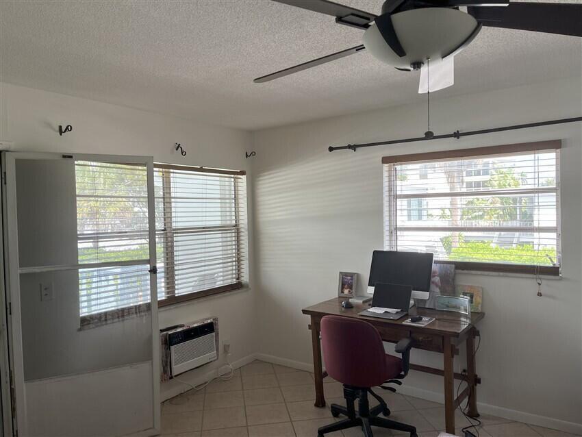 TOWNSITE APTS THREE CONDO - Residential Lease