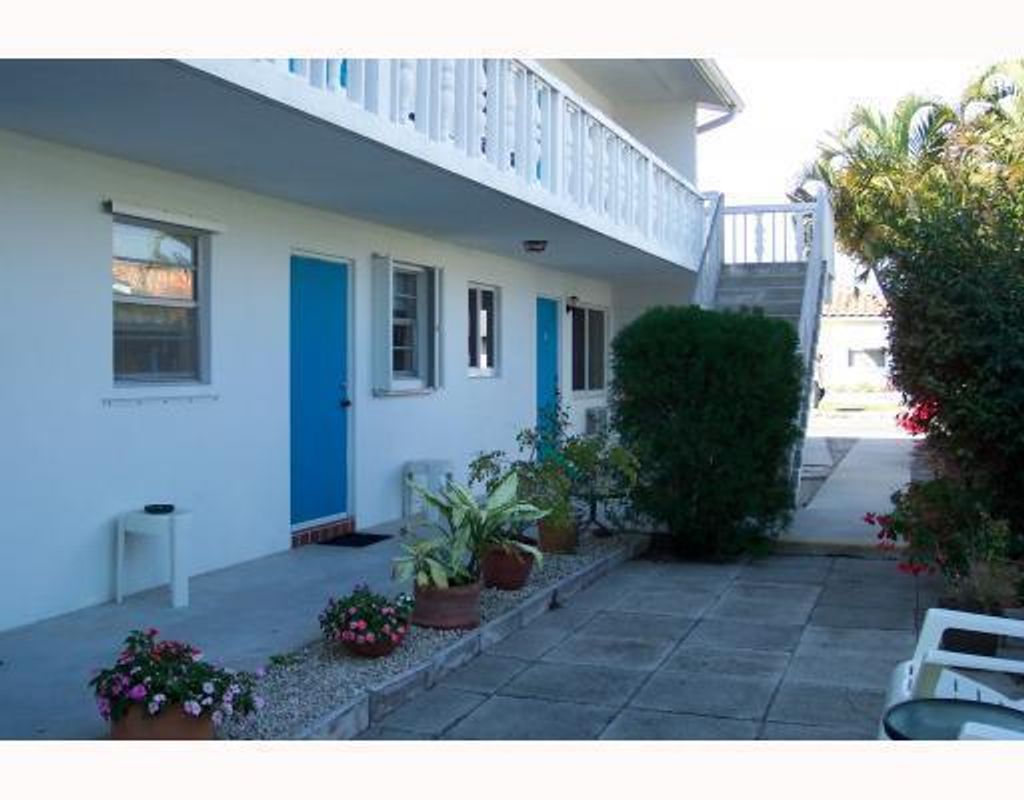 Photo of 18 S Ocean Breeze Street #8, Lake Worth Beach, FL 33460 (MLS # R11127583)