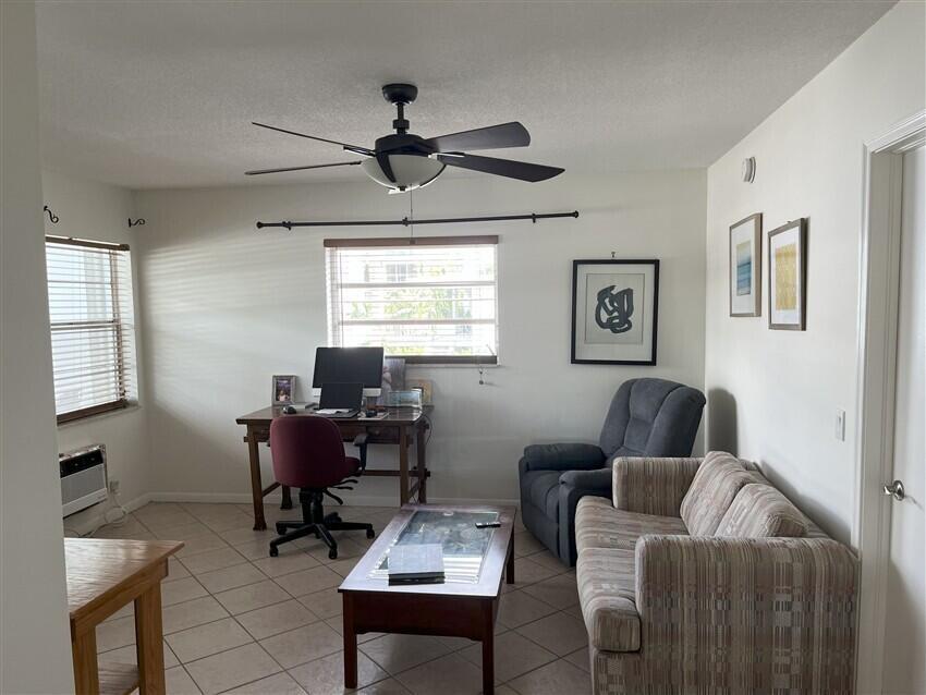 TOWNSITE APTS THREE CONDO - Residential Lease