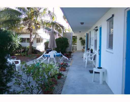 TOWNSITE APTS THREE CONDO - Residential Lease