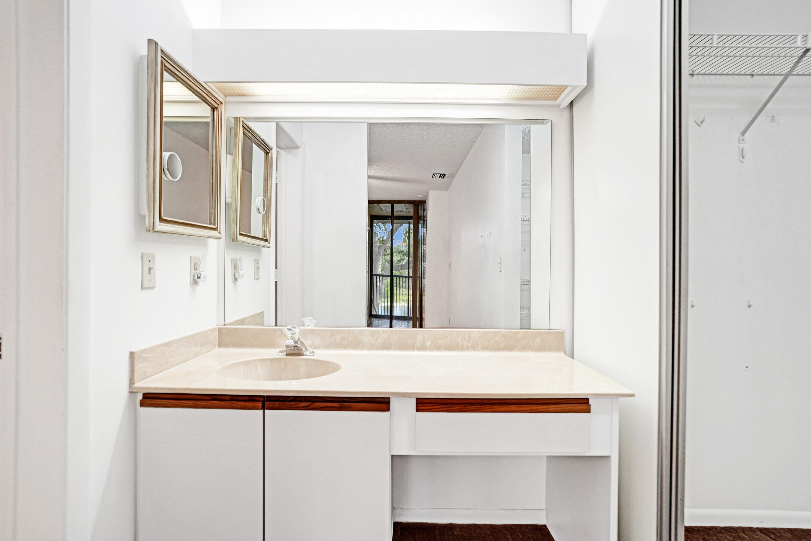 BAYWOOD VILLAGE I-A CONDO - Residential