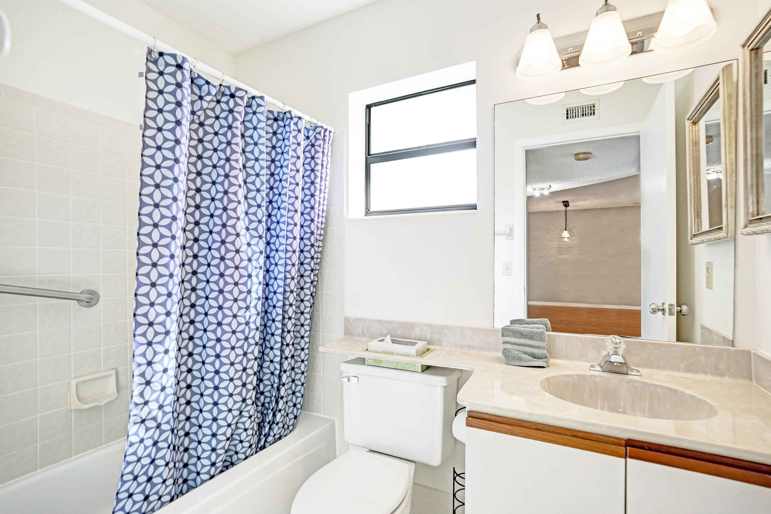 BAYWOOD VILLAGE I-A CONDO - Residential