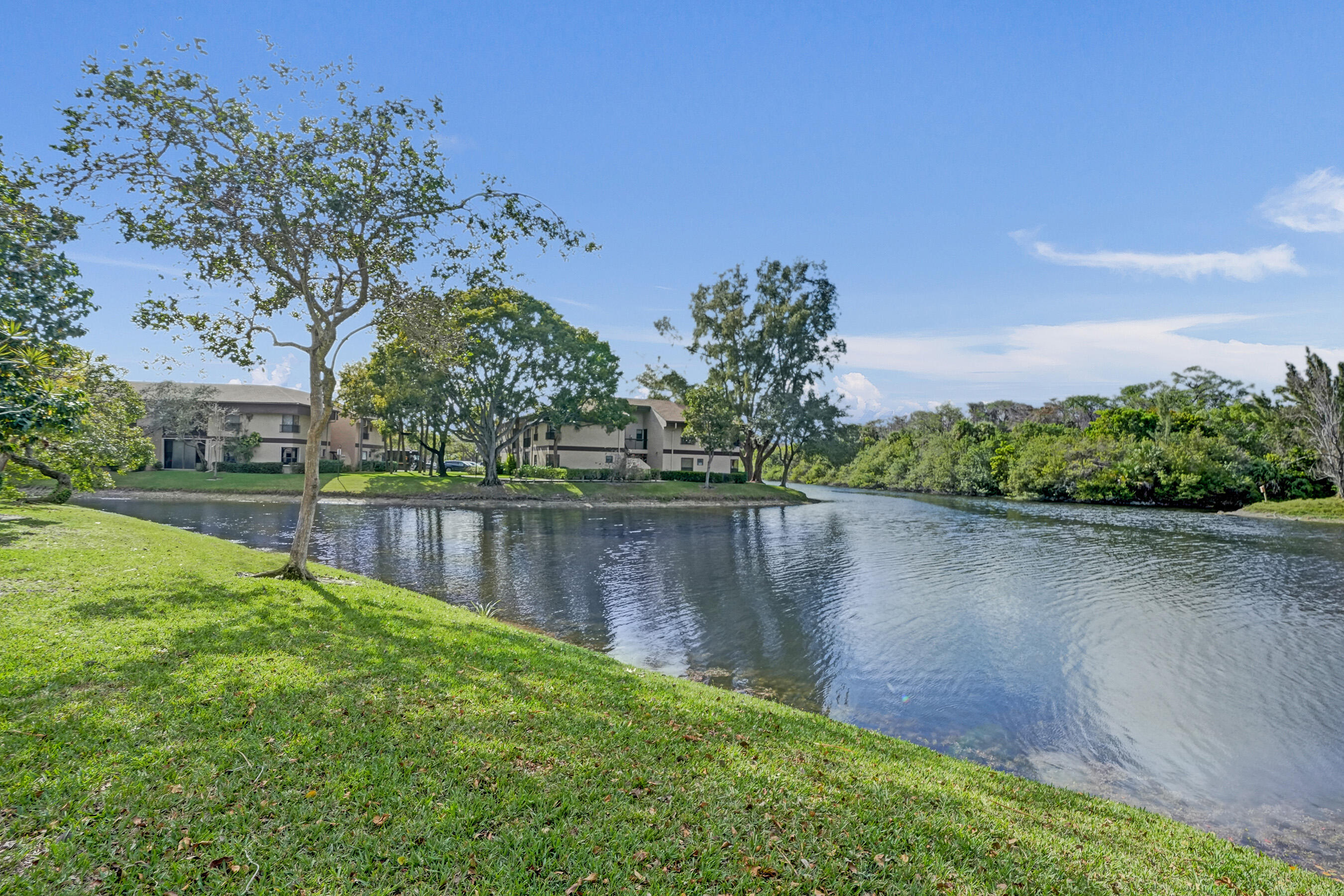 BAYWOOD VILLAGE I-A CONDO - Residential