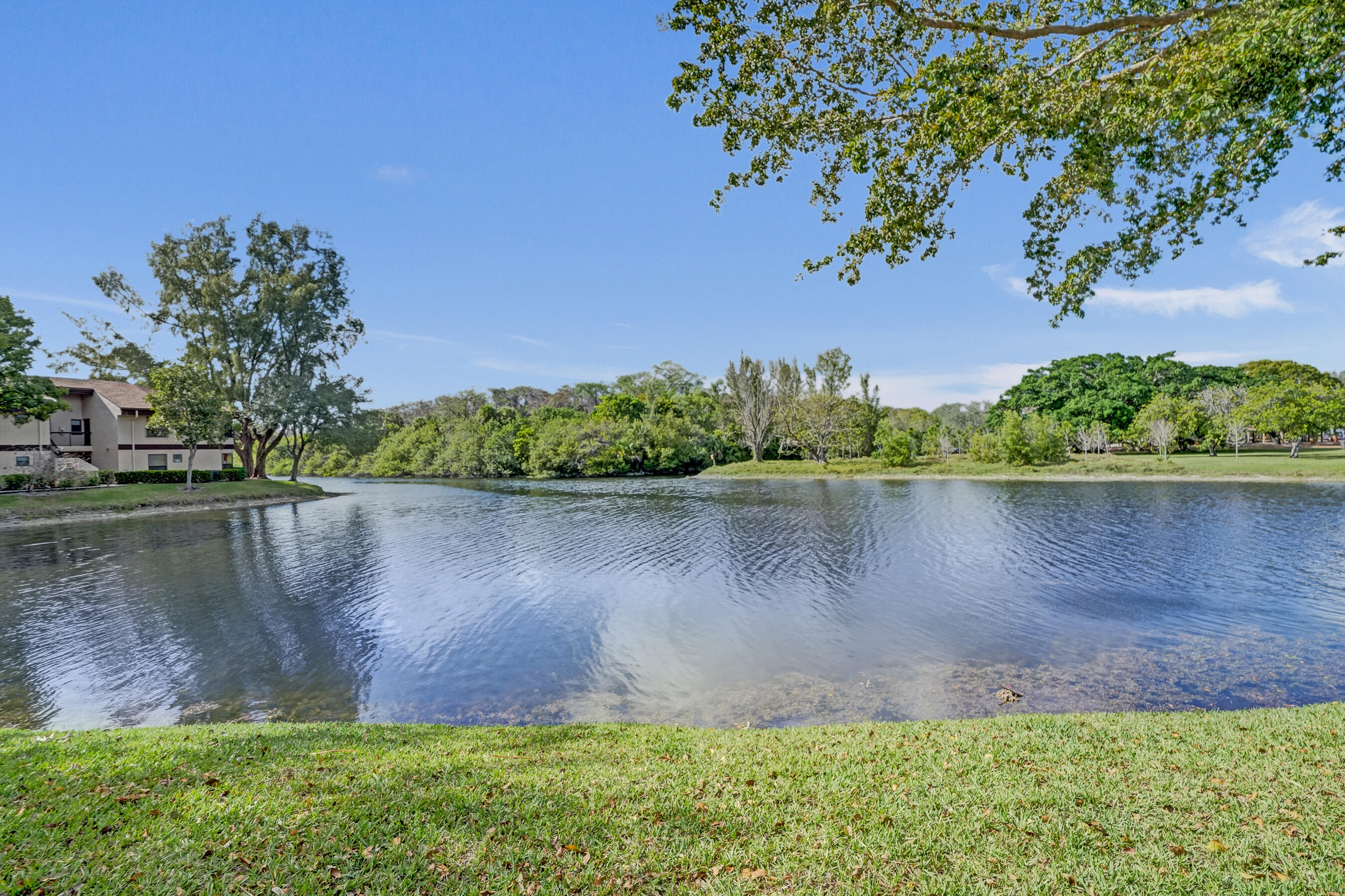 BAYWOOD VILLAGE I-A CONDO - Residential