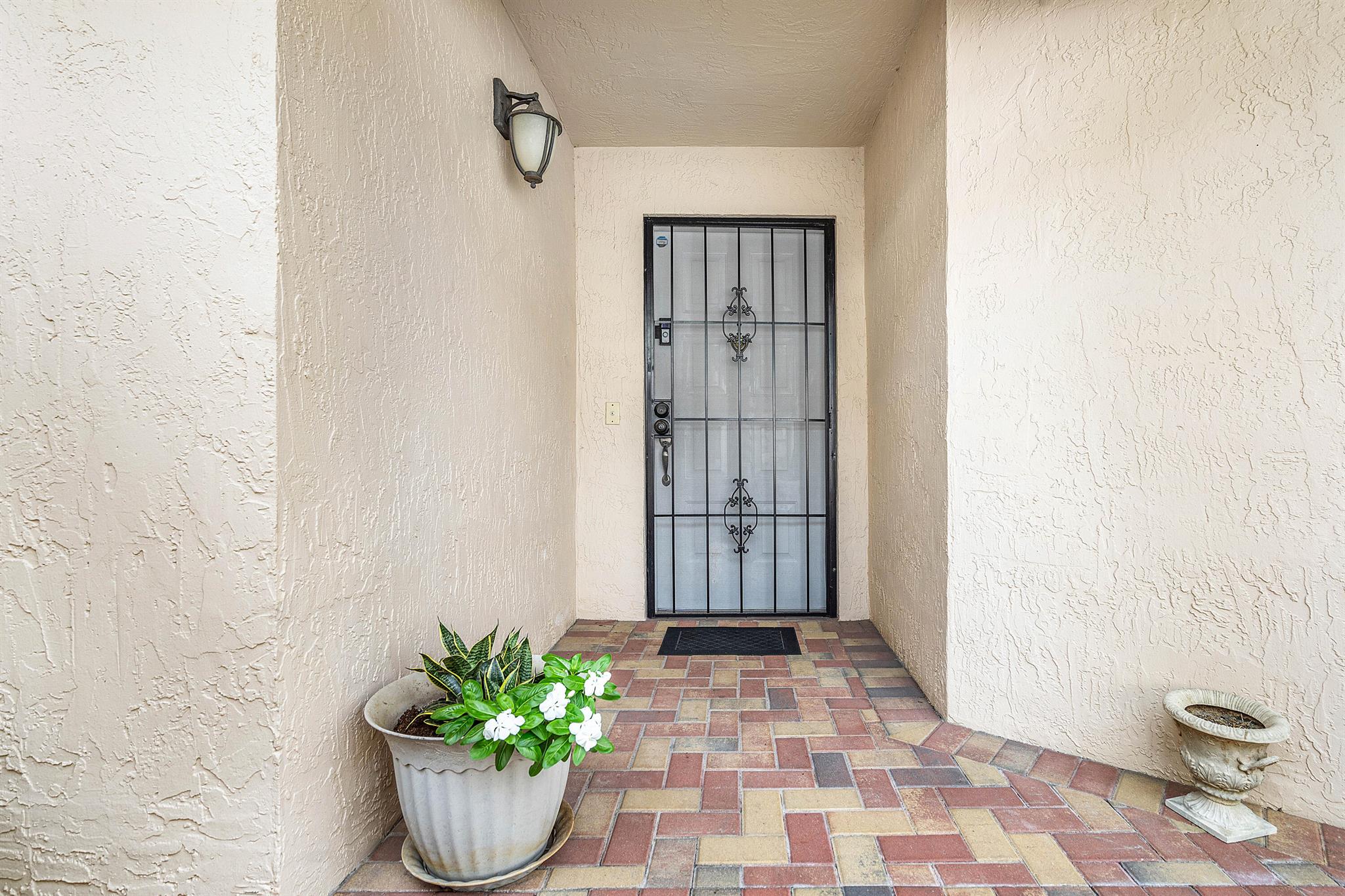 Falcon's Lea - Residential