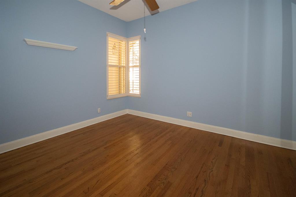 OAKS EAST - Residential