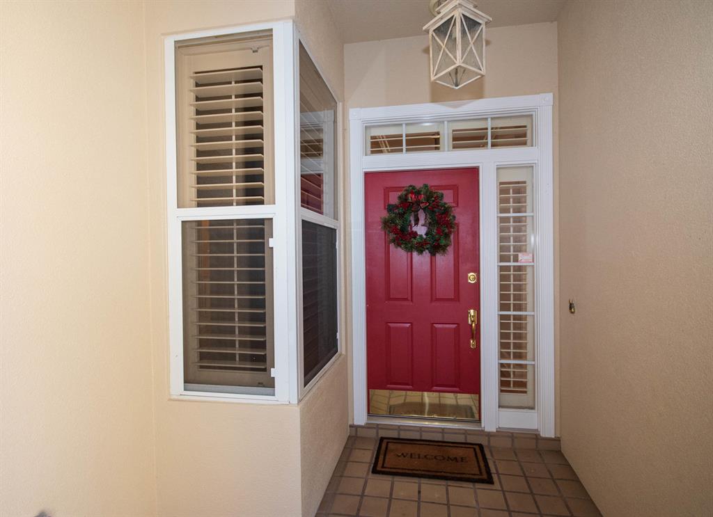 OAKS EAST - Residential