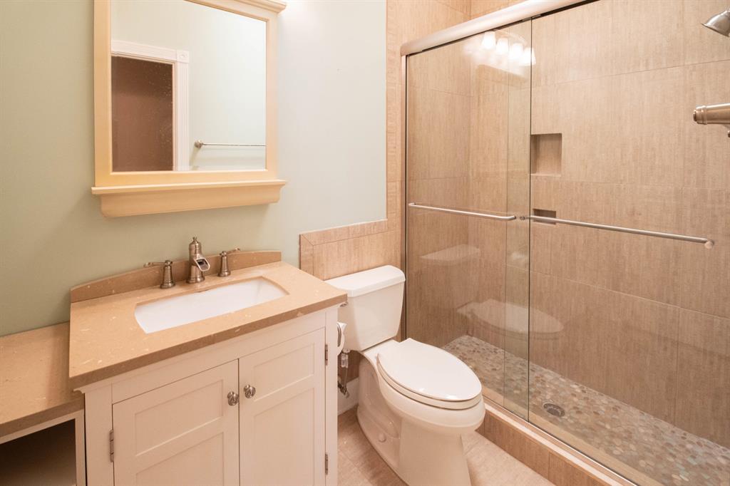 OAKS EAST - Residential