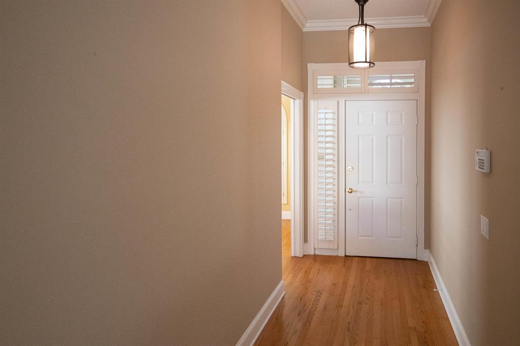 OAKS EAST - Residential