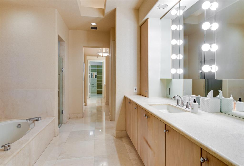 PHIPPS ESTATES - Residential