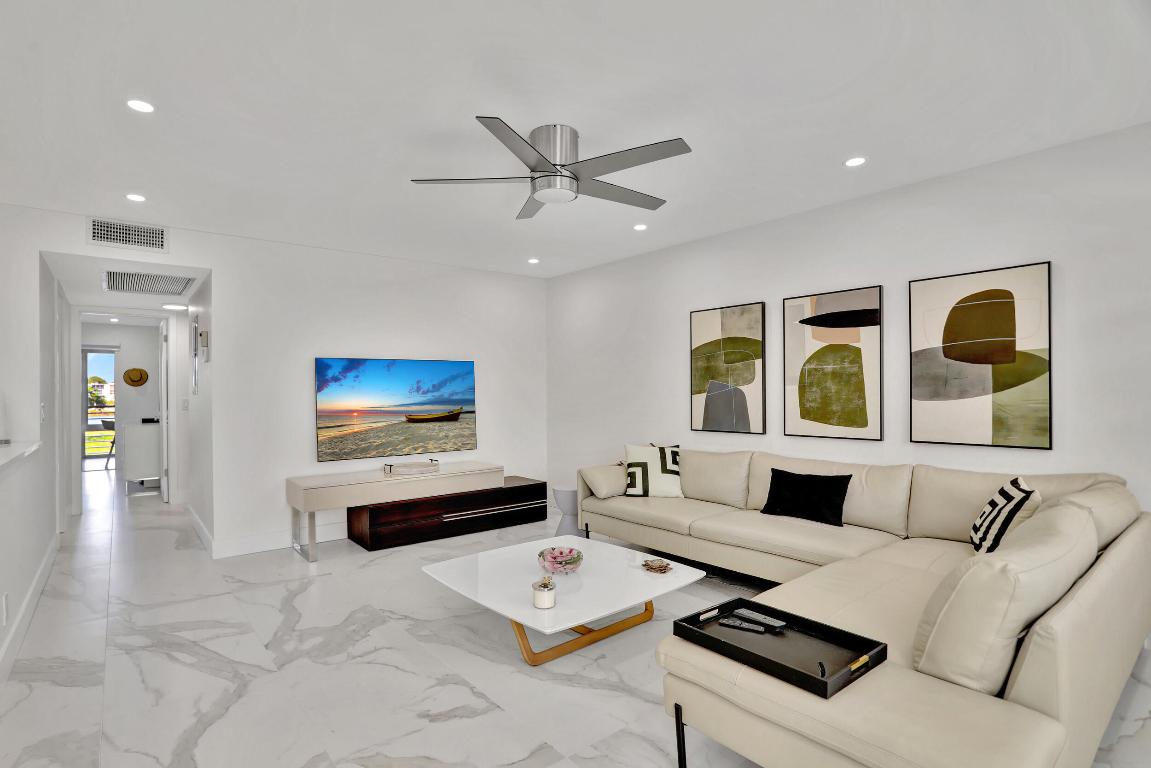 ASHBY D CONDO - Residential