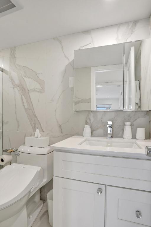 ASHBY D CONDO - Residential