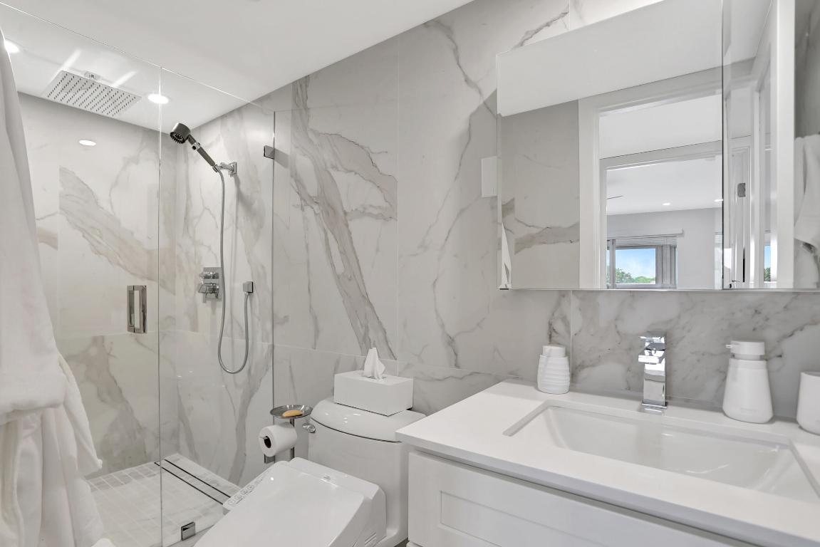 ASHBY D CONDO - Residential