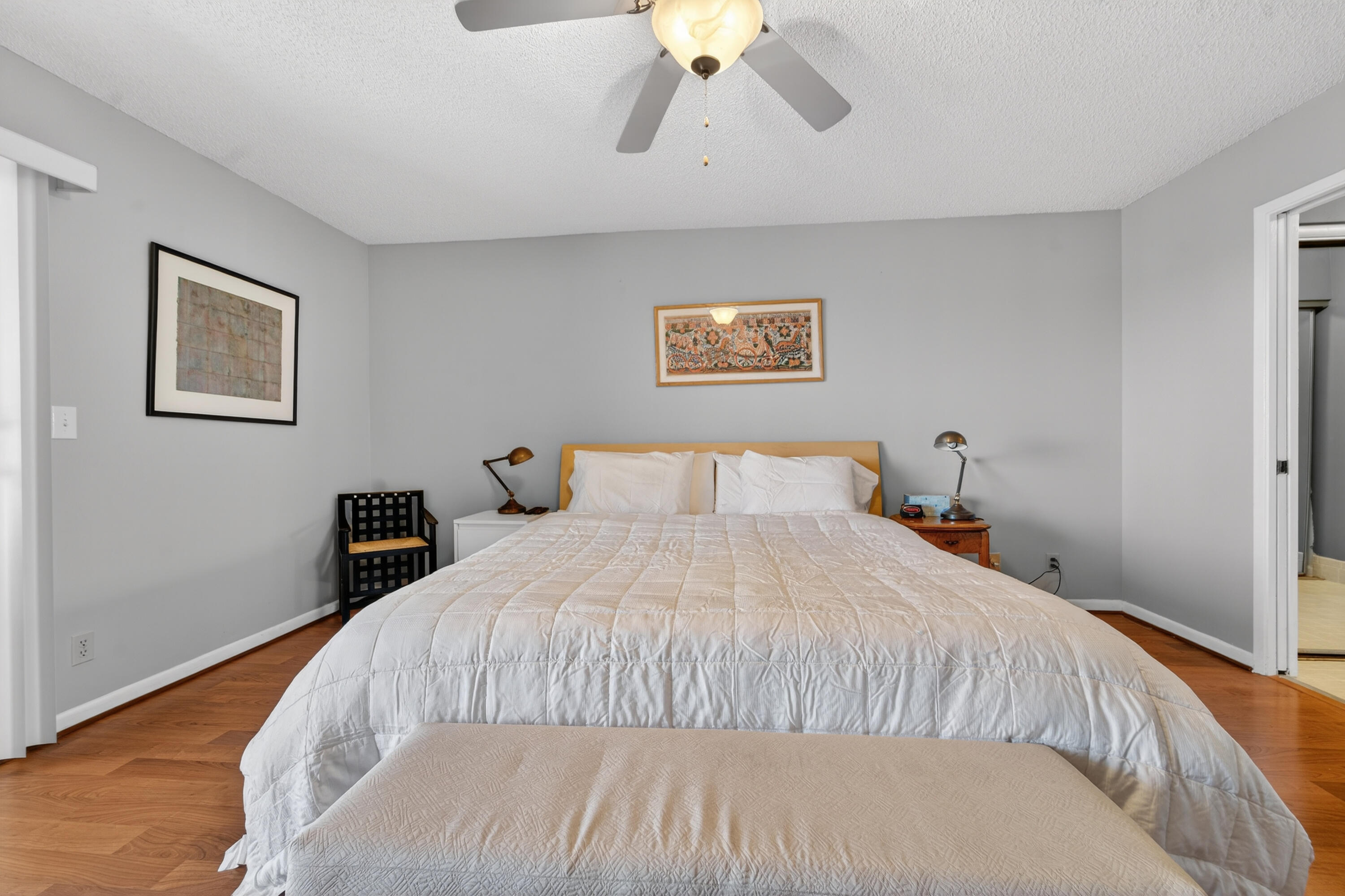 HUNTINGTON TOWERS CONDO - Residential