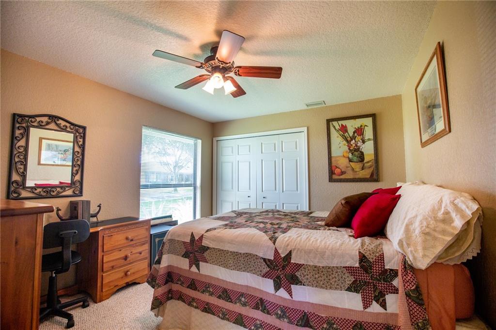 SHADOW WOOD - Residential