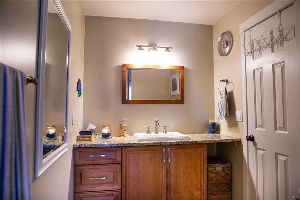 SHADOW WOOD - Residential