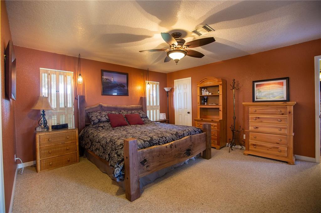 SHADOW WOOD - Residential