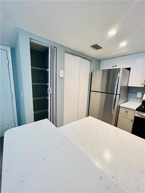 VISCONTI CONDOMINIUM - Residential