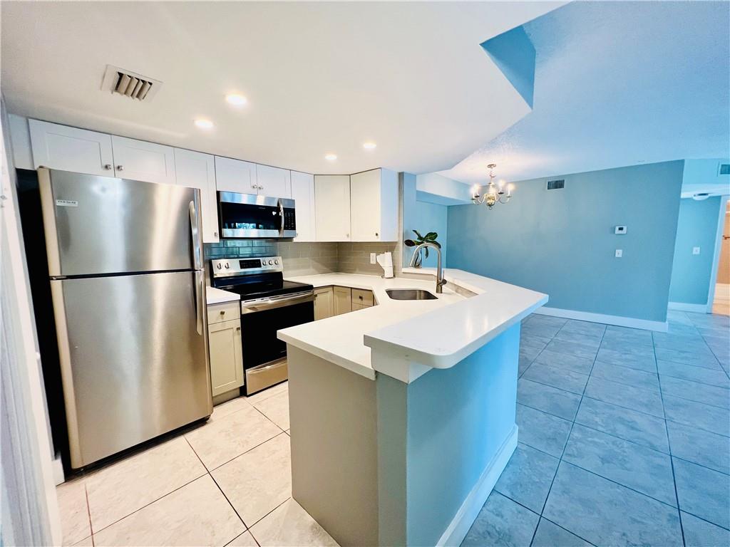 VISCONTI CONDOMINIUM - Residential