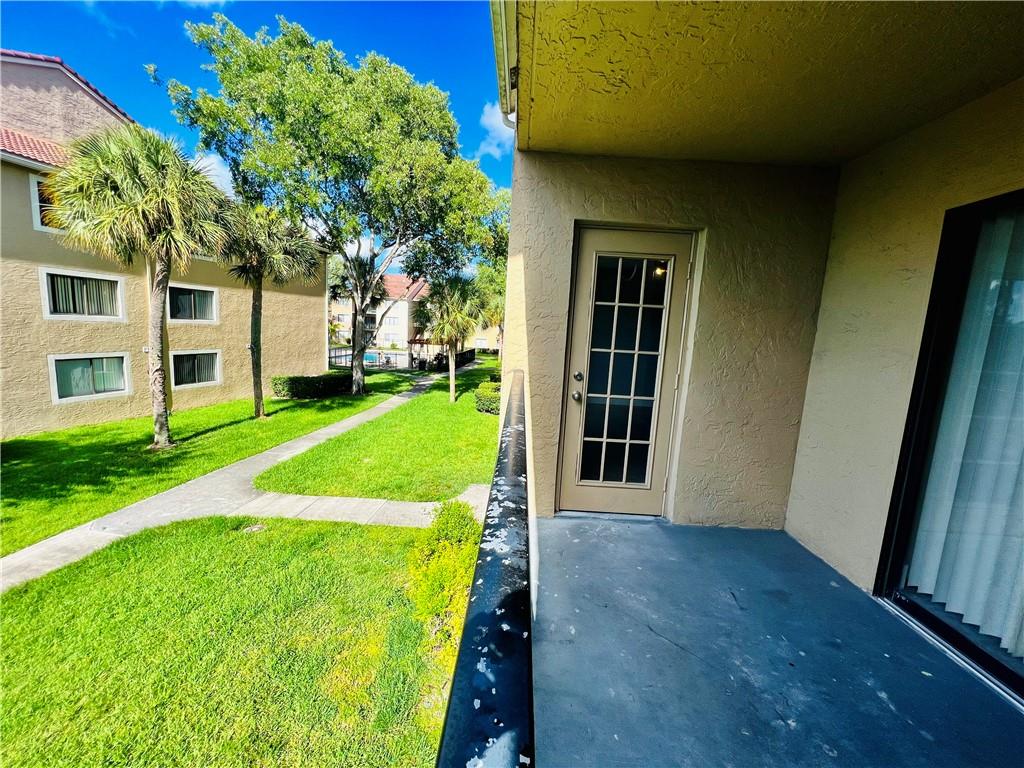 VISCONTI CONDOMINIUM - Residential