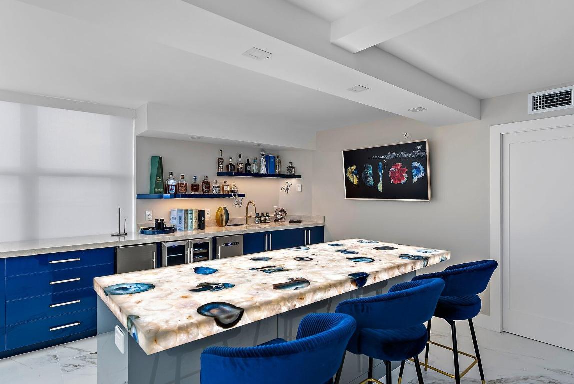 CORNICHE CONDO - Residential Lease