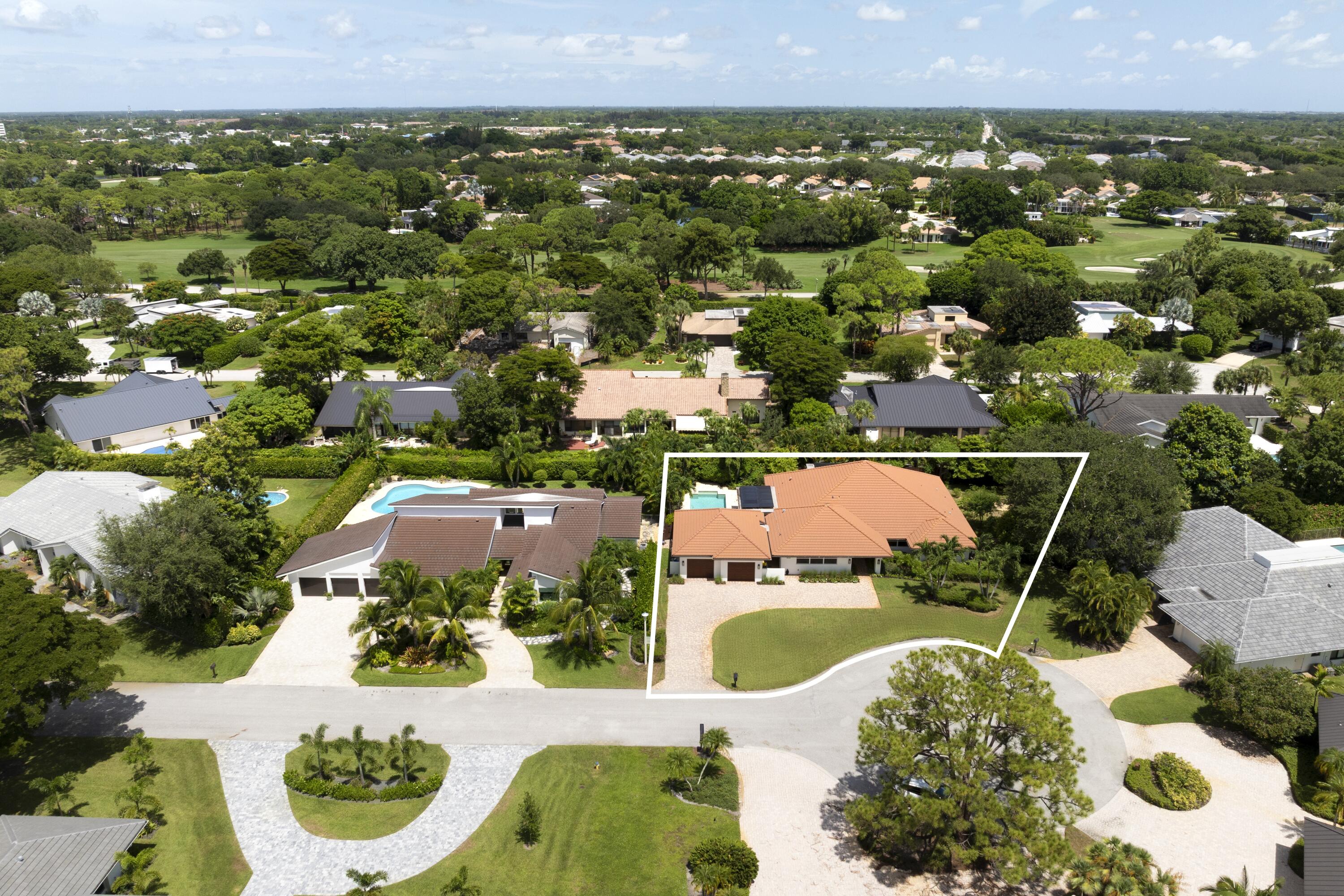 4535 Oak Tree Court