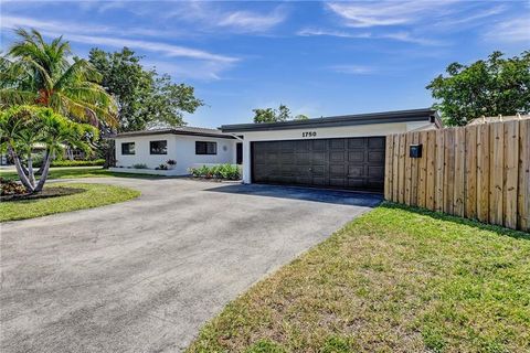 A home in Oakland Park