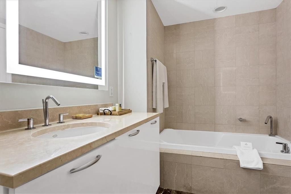 Q Club Resort & Residence - Residential