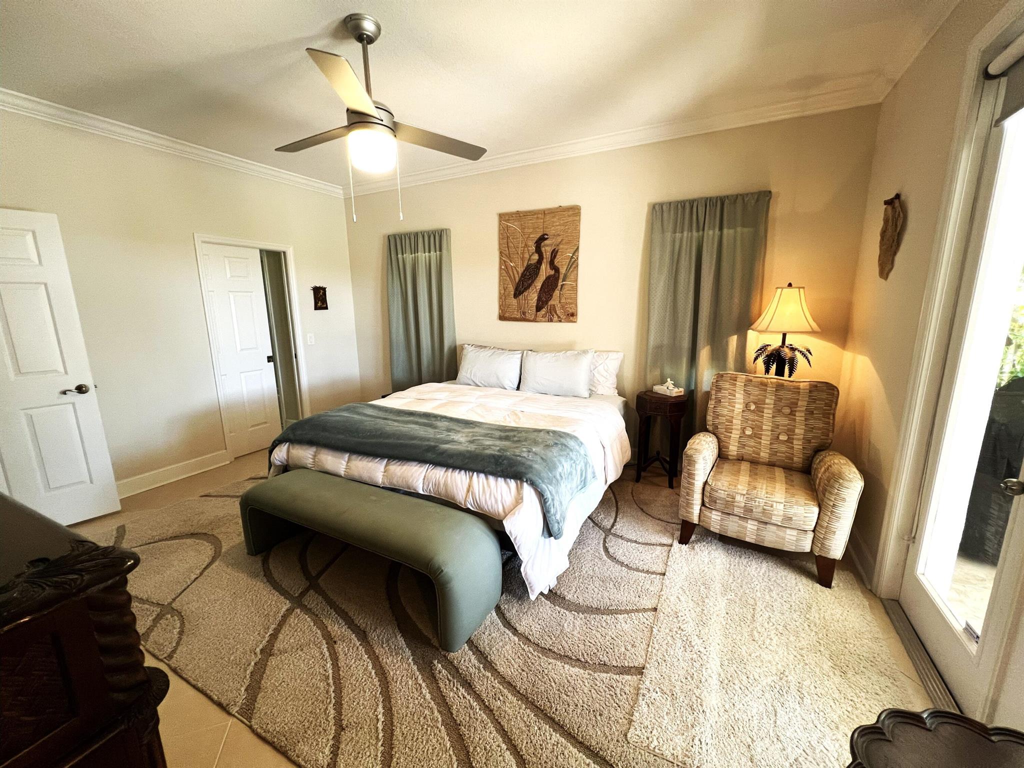 LAKE GROVE - Residential Lease