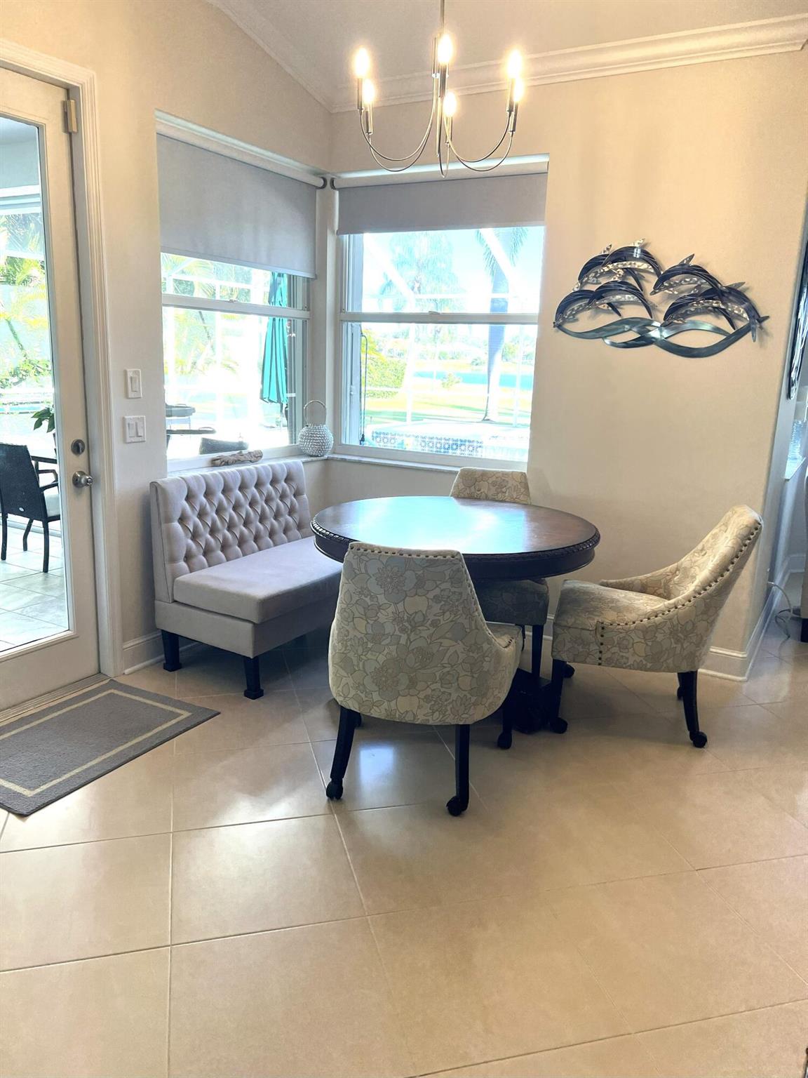 LAKE GROVE - Residential Lease