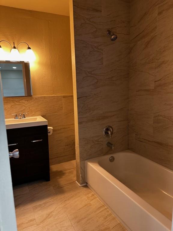 Dixie Way 12-4 B - Residential Lease