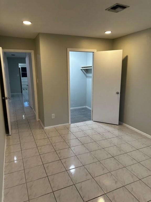 Dixie Way 12-4 B - Residential Lease