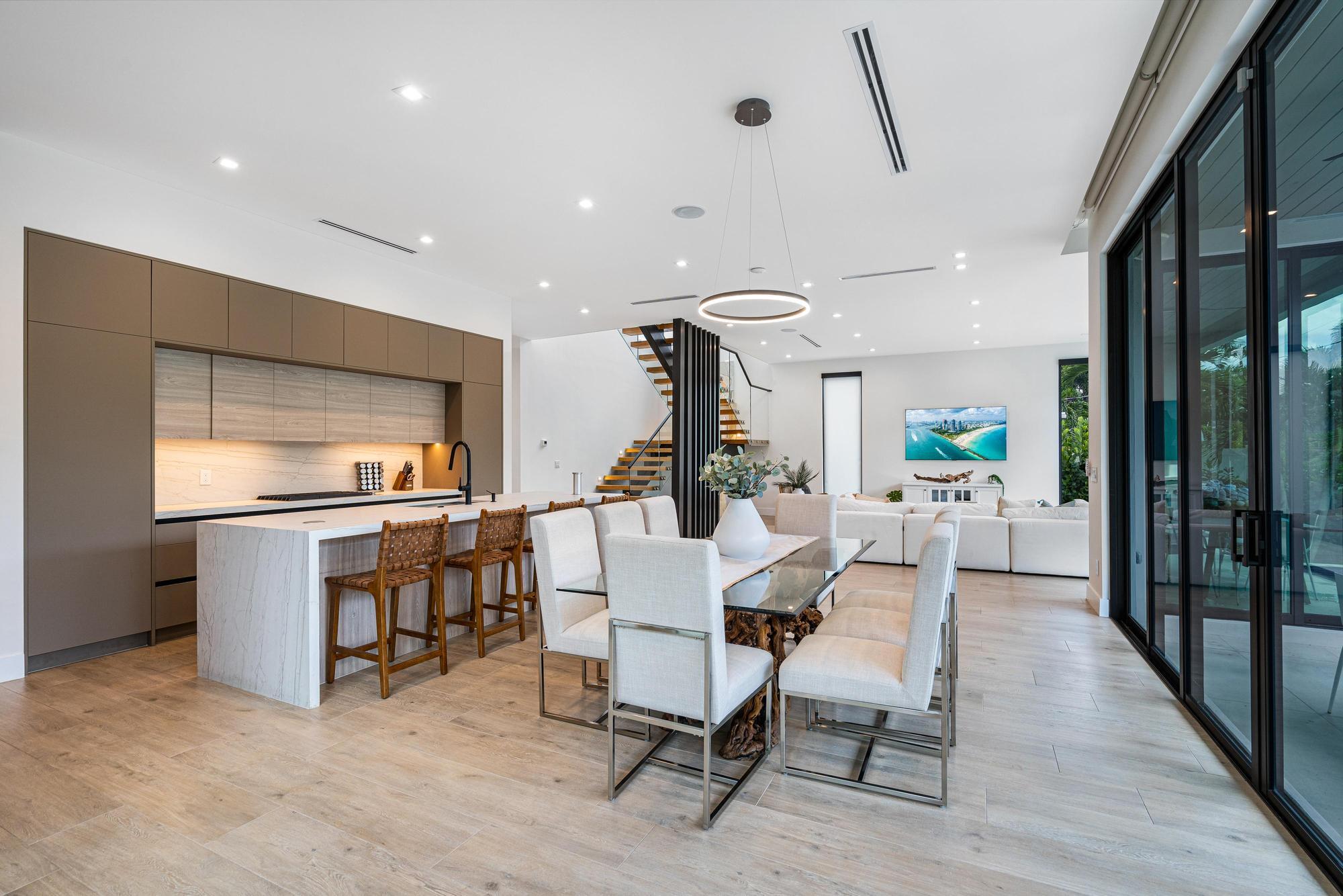 VICTORIA HIGHLANDS AMD PLAT - Residential