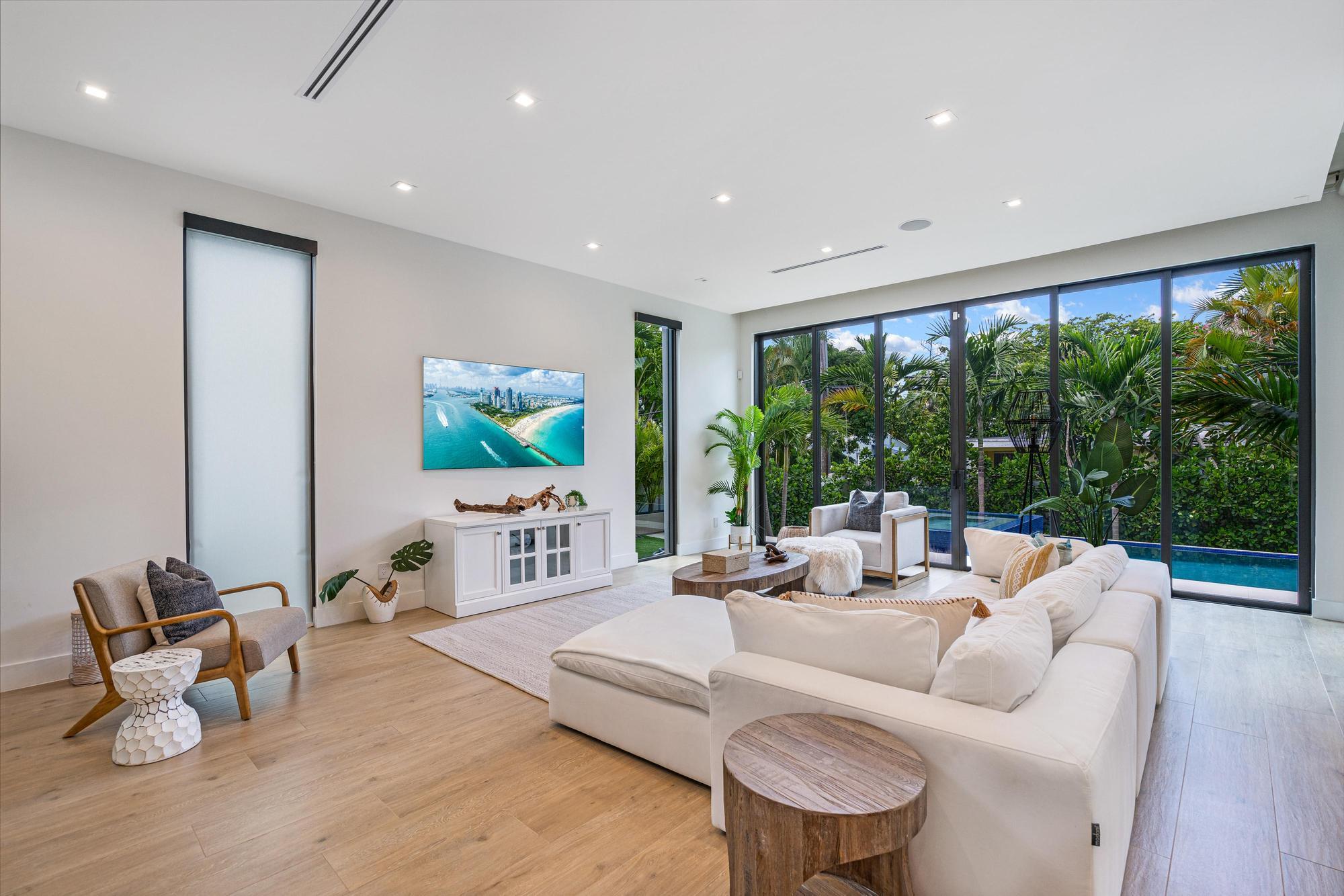 VICTORIA HIGHLANDS AMD PLAT - Residential