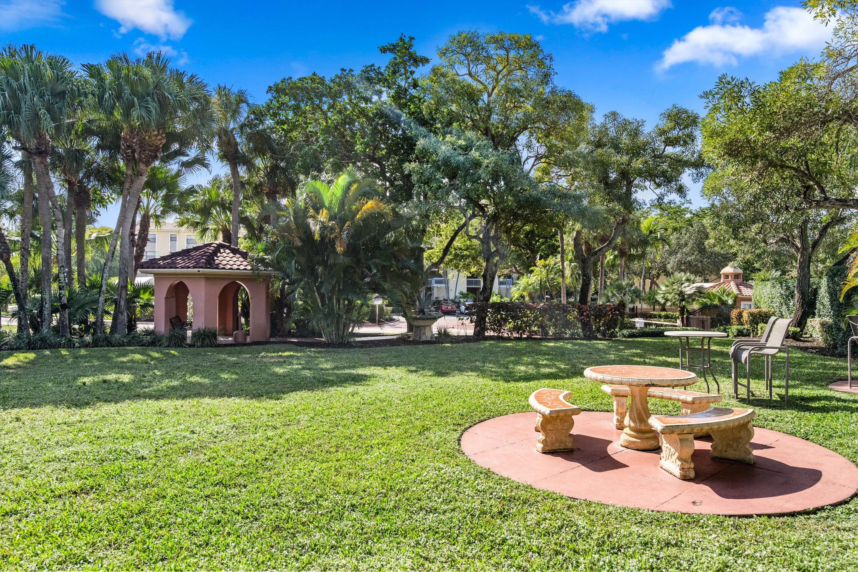 Ocean Trace - Residential